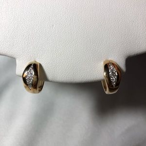 High quality gold plated huggie earrings